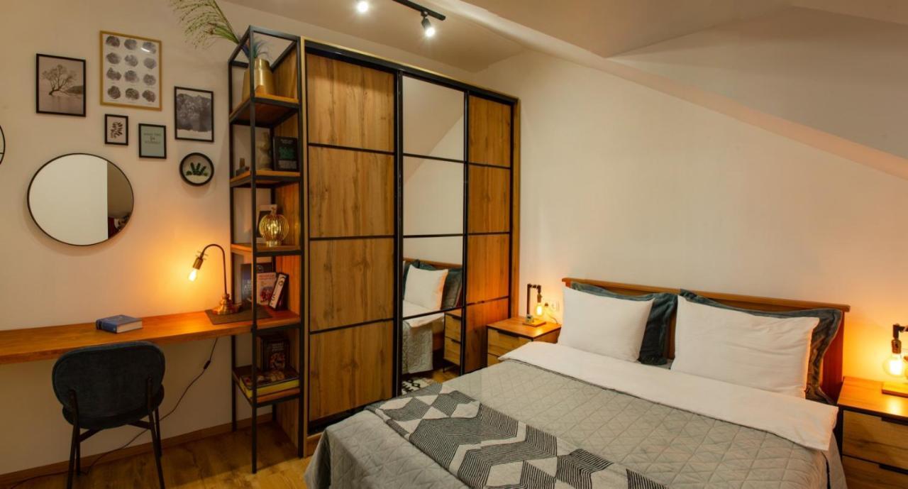 Apartment Old Town Loft Kamianets-Podilskyi